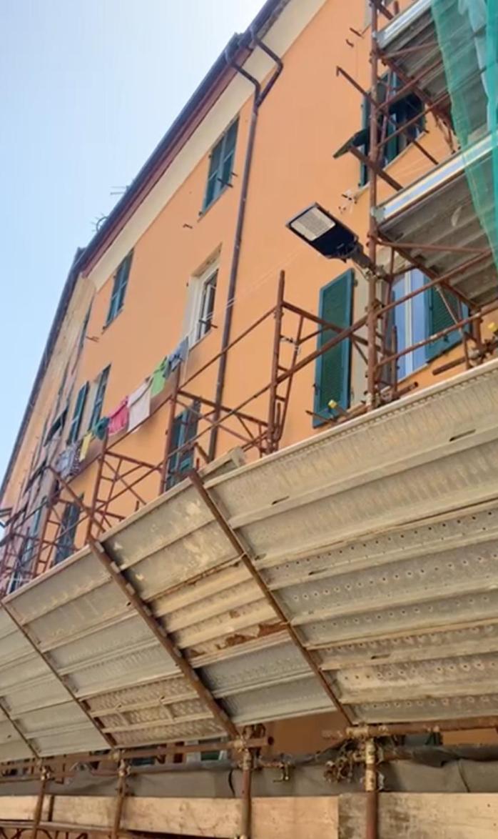 La Casetta Del Bianconiglio By Smart-Home Genoa Bagian luar foto